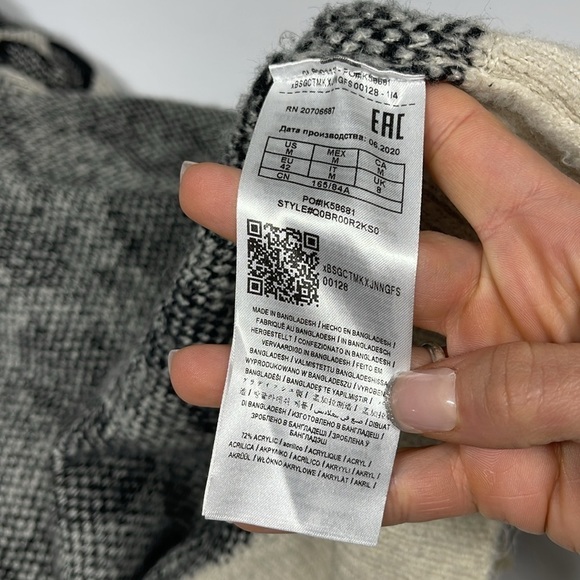 Guess Women's Long Animal Print Duster Cardigan Sweater Size Medium M - Picture 6 of 7